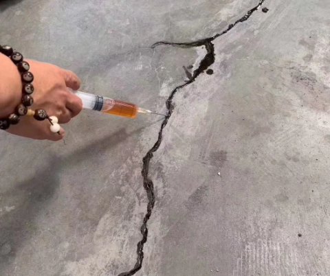 奈曼混凝土裂缝修补技术详解​